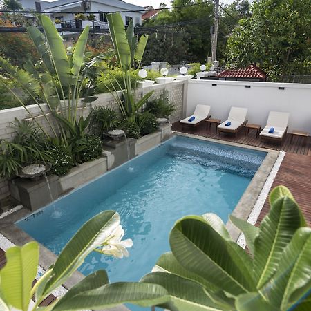 Hotel De L'Homme Phnom Penh Zewnętrze zdjęcie