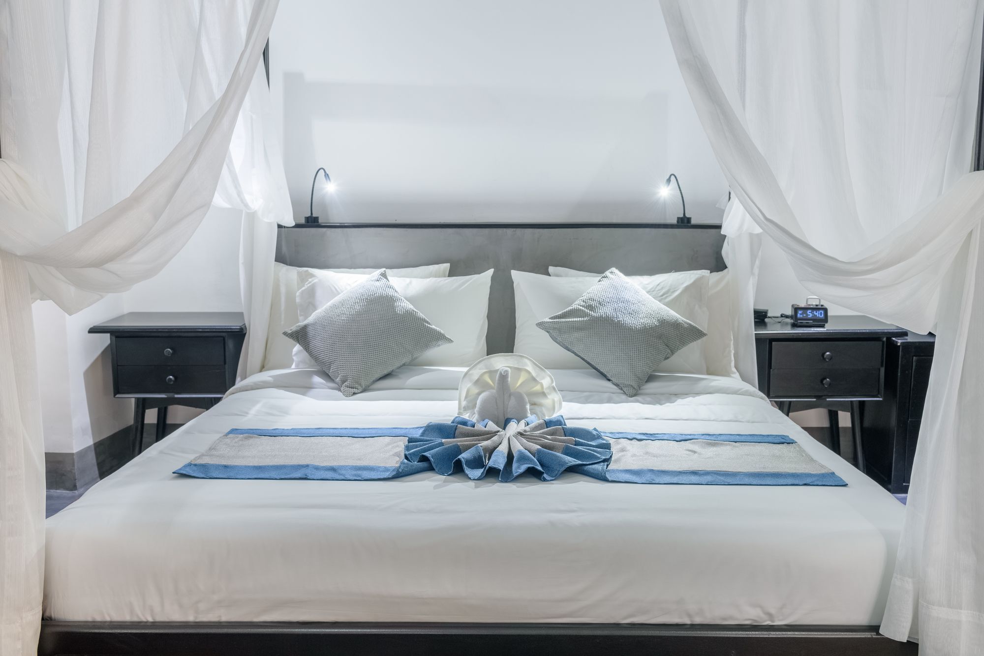 Hotel De L'Homme Phnom Penh Zewnętrze zdjęcie