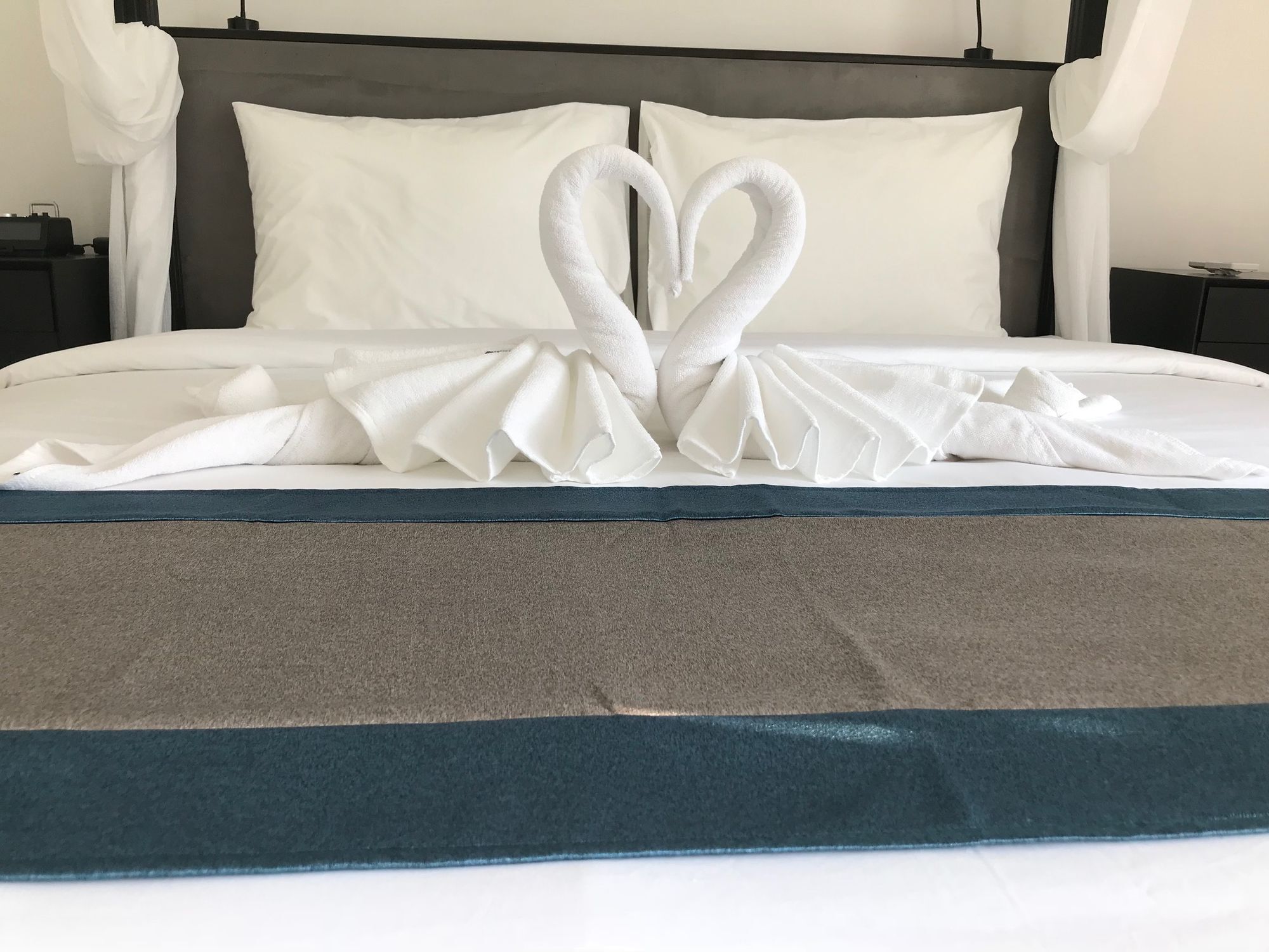 Hotel De L'Homme Phnom Penh Zewnętrze zdjęcie